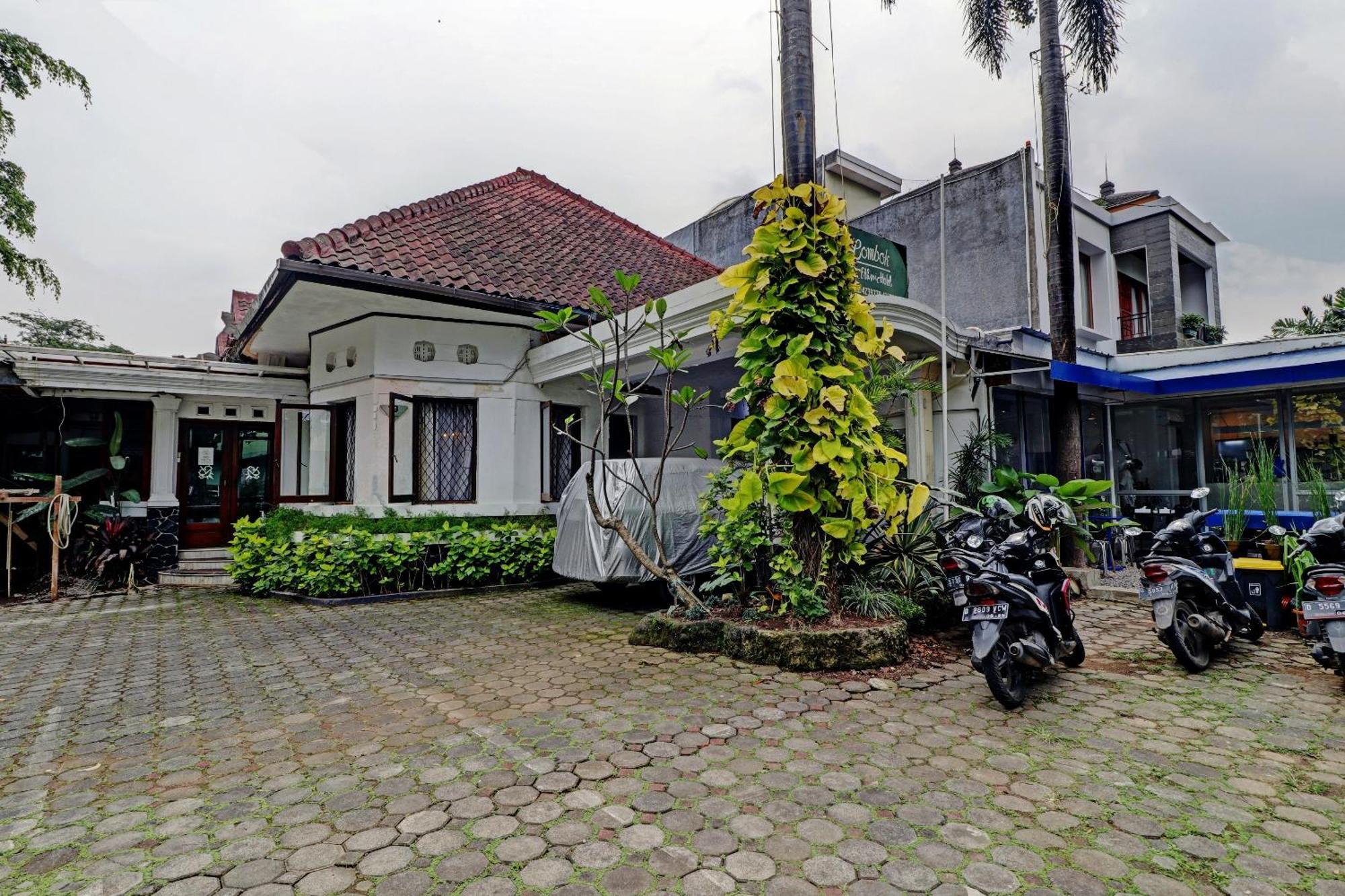 Hotel O Bandung Near Stadion Siliwangi Formerly The Ethnic Hotel Бандунг Екстер'єр фото